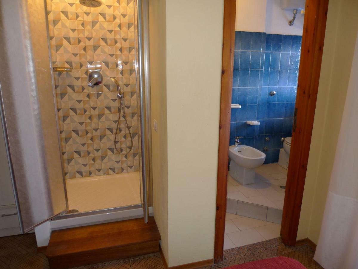 Hotel Alexander Санта-Доменіка Екстер'єр фото